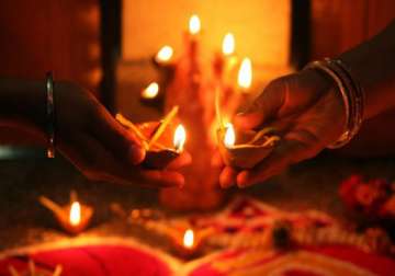 over 180 fire related incidents in city on diwali