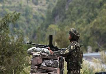 pak army targets 5 indian posts along loc violates ceasefire