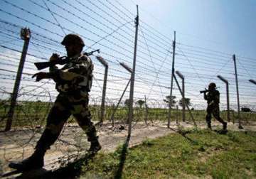 pak infiltrator arrested on indo pak border