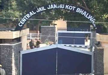 pak takes up with india issue of attack on its national in jammu jail