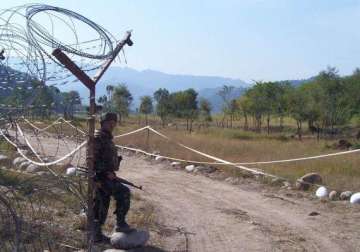 pak troops fire across loc