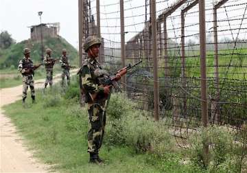 pak troops kill indian army jawan in loc firing