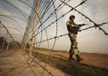 pakistan troops fire unprovoked on loc again