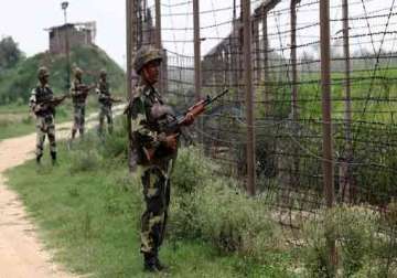 pakistani troops again fire at indian post in jammu