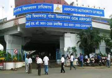 parents abandon 11 year old at goa airport leave for dubai