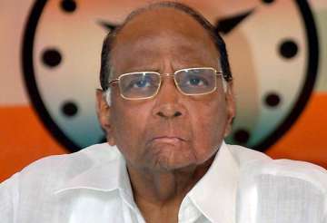 after anna attack pawar quits gom on corruption
