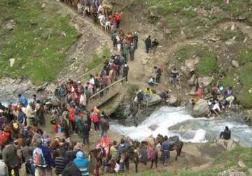 pilgrim dies en route amarnath shrine death toll mounts to 14