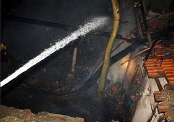 plastic godown gutted in delhi fire