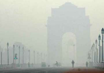 pleasant tuesday in delhi wednesday to have foggy start