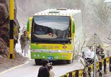 pok srinagar bus returns without pak passengers