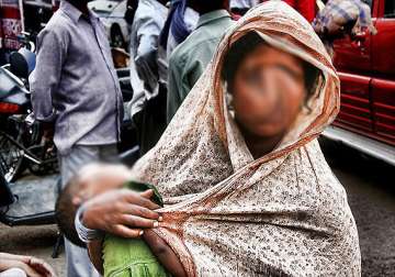 poverty stricken woman sells baby daughter in bihar