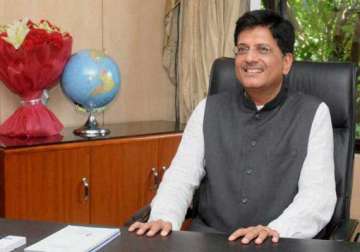 power minister calls meeting over delhi electricity woes