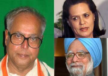 pranab writes to pm sonia says fm note was background paper