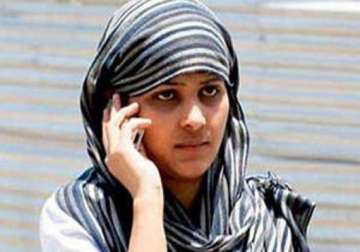 prohibit girls from using mobile phones rajasthan community panchayat
