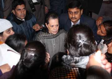 protesters meet sonia rahul who assure speedy action