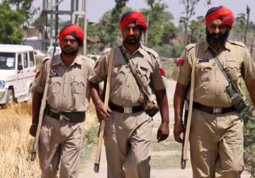 punjab police asi dies after scuffle with truck driver