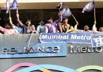 rpi activists stage protest against anil ambani group