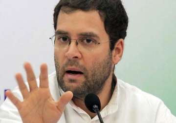 rahul cracks the whip asks all ministers mps from up to forget fdi anna and campaign in up