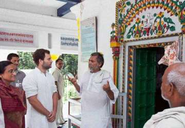 rahul gandhi tours eastern up