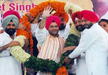 rahul gandhi warns congress candidates about corruption in punjab