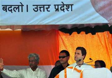 rahul sticks to comments on migration of people of up