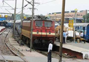 rail coach attendant arrested for molesting woman on vikramshila exp