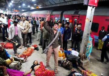 railways seeks to blame kumbh stampede squarely on local admin