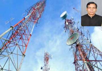 rajasthan congress mla climbs atop bsnl cellphone tower in six hour long drama