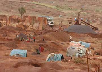 sc for cbi probe into mining link between ap karnataka