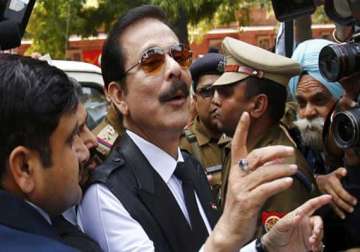 sending subrata roy to judicial custody illegal sc told