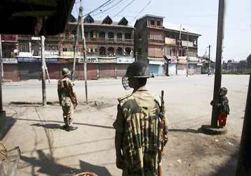 separatist shutdown affects life in srinagar