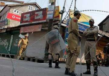 separatist shutdown restrictions mar life in srinagar