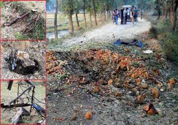 seven policemen killed in land mine blast by maoists in bihar