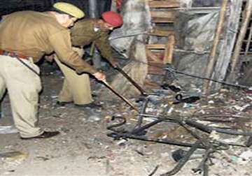 suspected militants trigger blast in assam 7 injured
