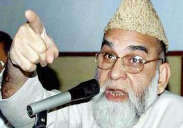 shahi imam claims sp govt has not done enough for muslims