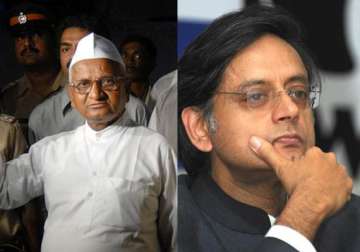 shashi tharoor lashes out at anna hazare