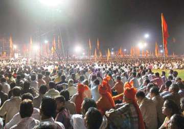shiv sena allowed to hold dussehra rally at shivaji park