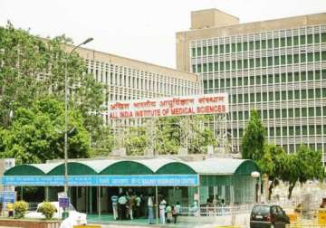 shocking aiims staff is treating people with expired needles