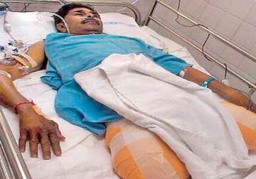 shocking mumbai doctors stitch man s legs without anaesthesia