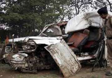 six killed in road accident in up