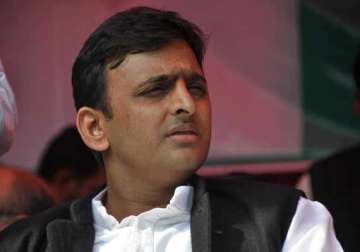snag at power plants akhilesh wants action against guilty