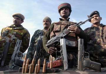 soldier militant killed in kashmir gunfight