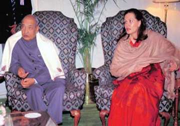 sonia gandhi narasimha rao had strained relations says congress minister