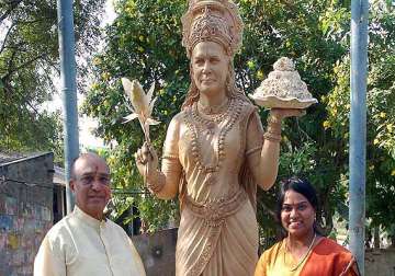 congress leader in telangana building sonia gandhi temple as thanksgiving