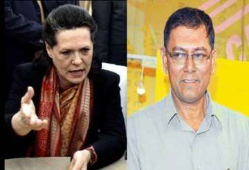 sonia gandhi condemns journalist s murder