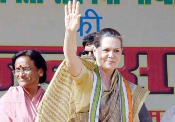 sonia gandhi promises clean govt in up