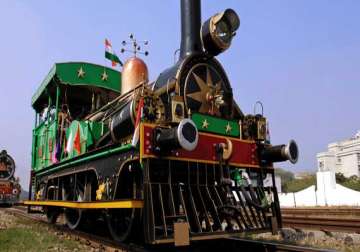 soon glimpse kashmir to kanyakumari from toy train in delhi