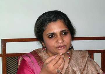 stop probe against teesta says sc to gujarat govt