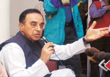 subramanian swamy asks pm to direct police to withdraw fir