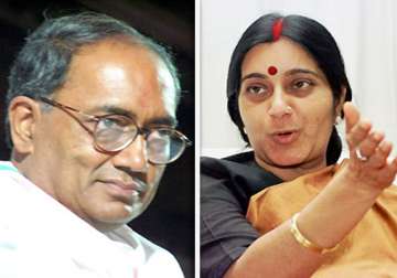 sushma accepts digvijay challenge says pm should order probe